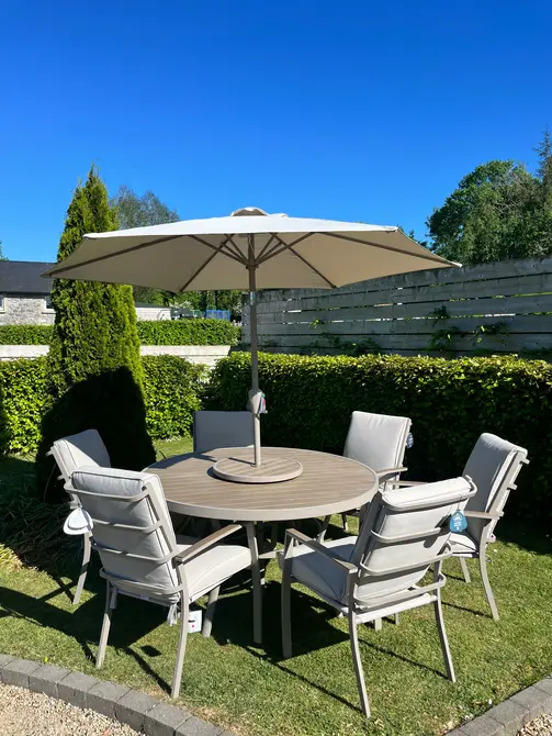 LeisureGrow Palermo 6 Seater Dining Set with 3m Parasol - image 1
