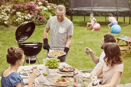 Weber BBQ Master Touch GBS Premium E-5770 57cm Black - image 7