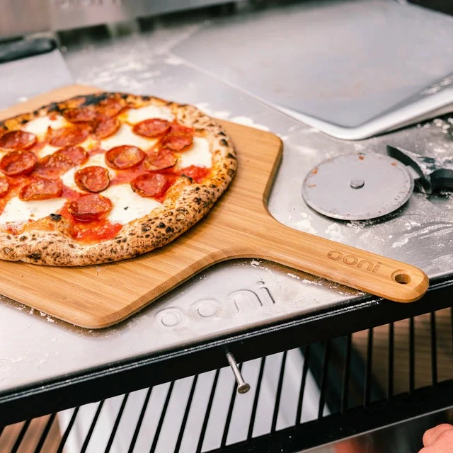 Ooni 12" Bamboo Pizza Peel - image 2