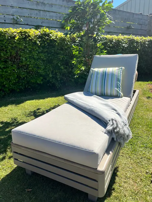 Palermo Sunlounger & Cushion - image 1