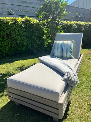 Palermo Sunlounger & Cushion - image 1